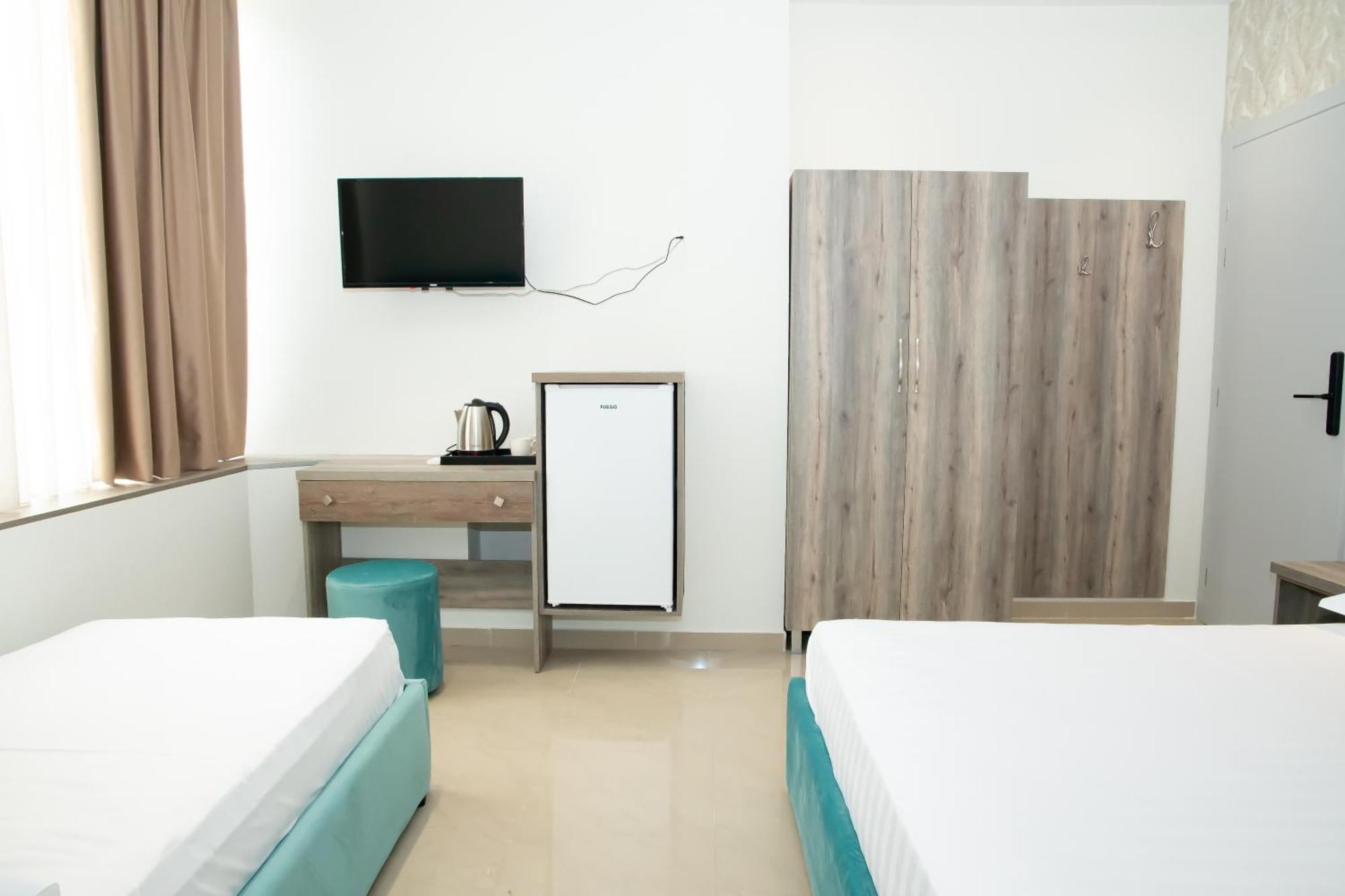 Alv Rent Rooms Vlorë Екстериор снимка