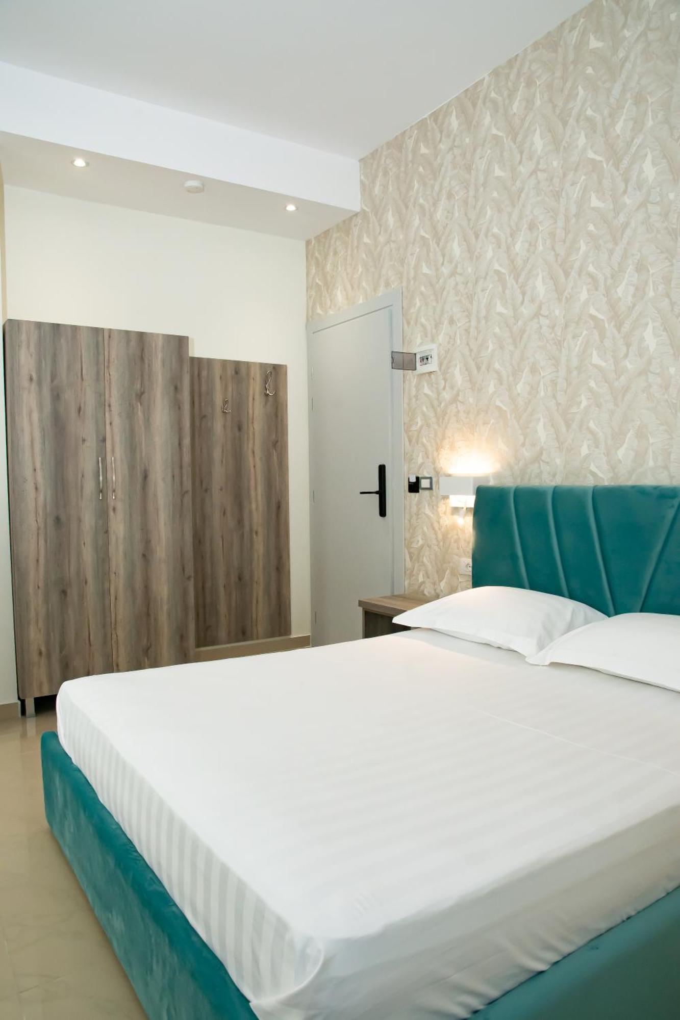 Alv Rent Rooms Vlorë Екстериор снимка